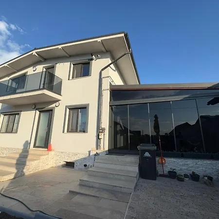 Апартаменты Casa George